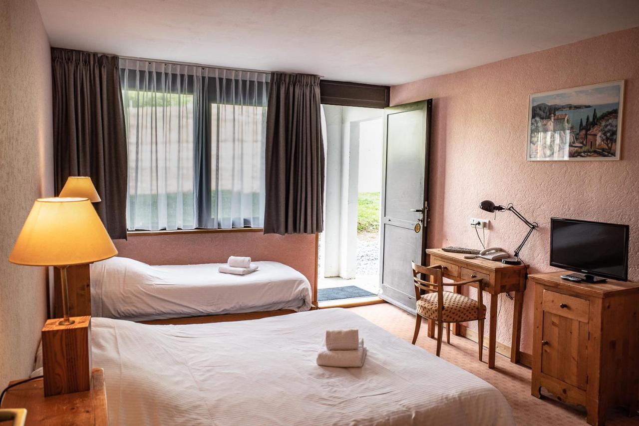 Hotel Restaurant Saint Roch Puy-Saint-Vincent Zewnętrze zdjęcie