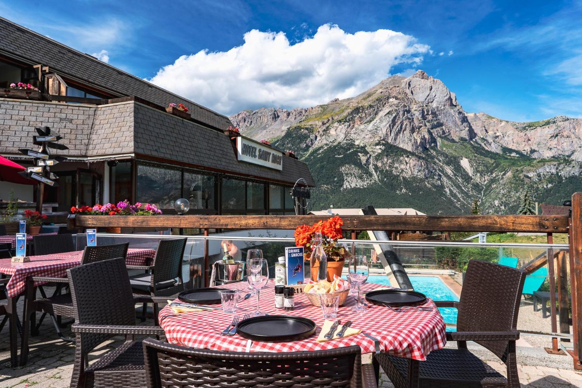 Hotel Restaurant Saint Roch Puy-Saint-Vincent Zewnętrze zdjęcie
