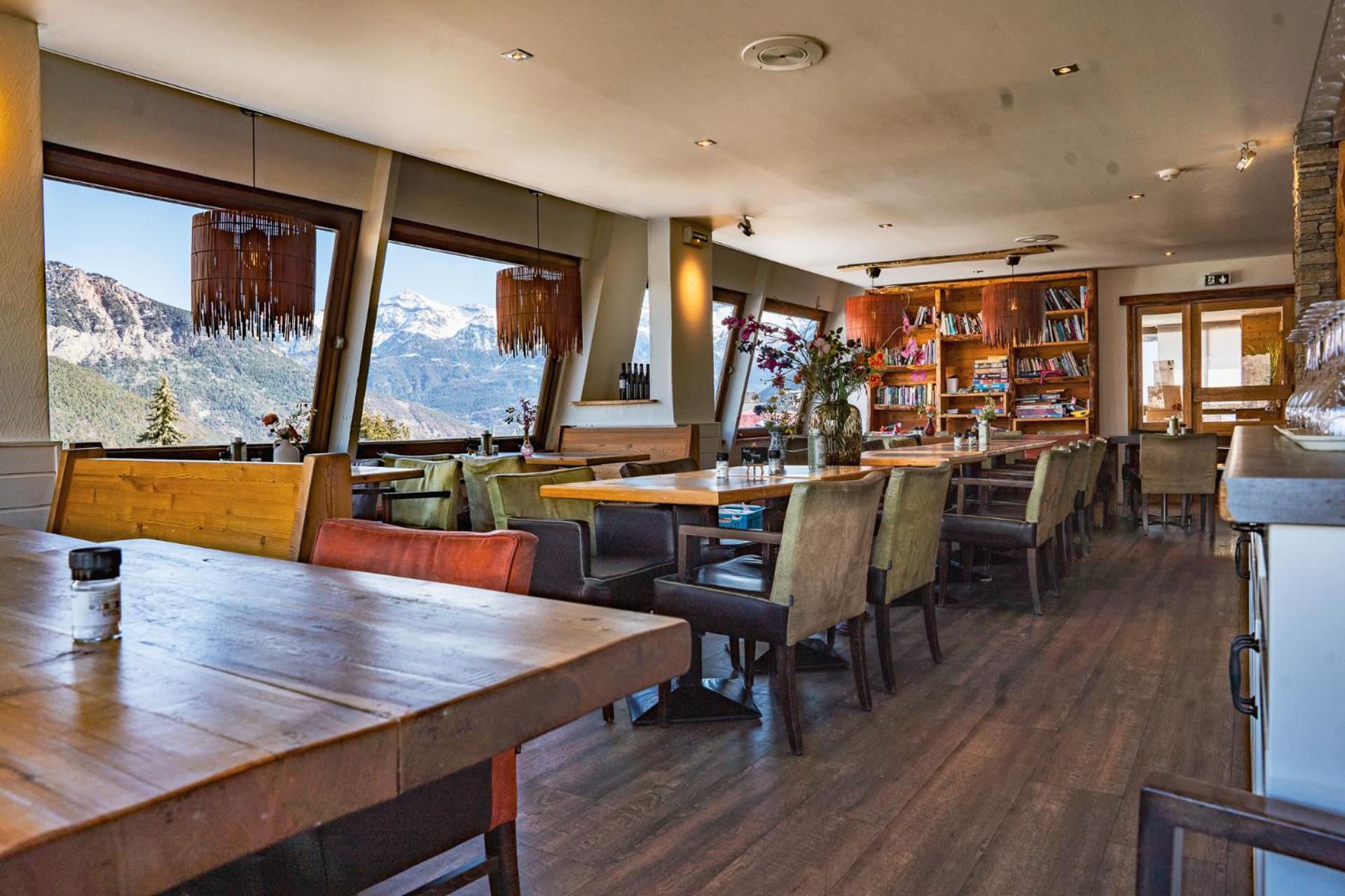 Hotel Restaurant Saint Roch Puy-Saint-Vincent Zewnętrze zdjęcie